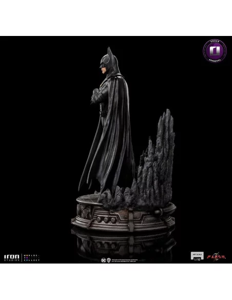 es::DC Comics The Flash Movie Estatua 1/10 Art Scale Batman 23 cm