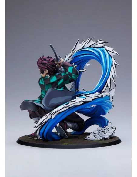 Demon Slayer: Kimetsu no Yaiba Estatua 1/8 Tanjiro Kamado Total Concentration Paint Ver. 19 cm