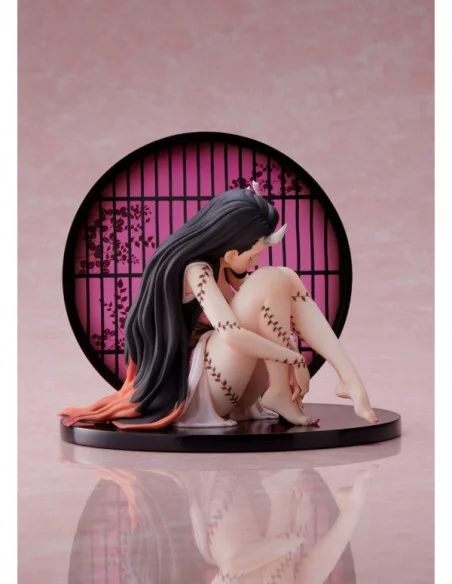 Demon Slayer: Kimetsu no Yaiba Estatua 1/8 Entertainment District Arc Nezuko Kamado (Demon Form Advancing Version) 12 cm