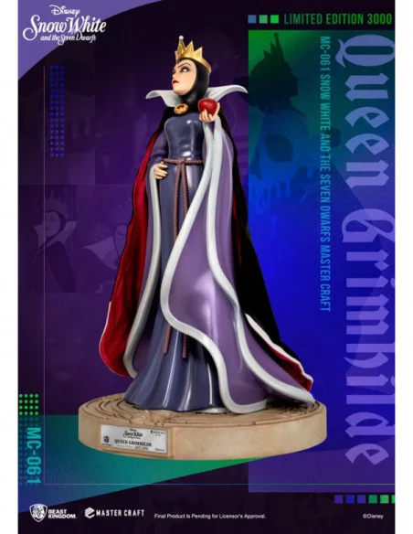 Disney Snow White and the Seven Dwarfs Estatua Master Craft Queen Grimhilde 41 cm