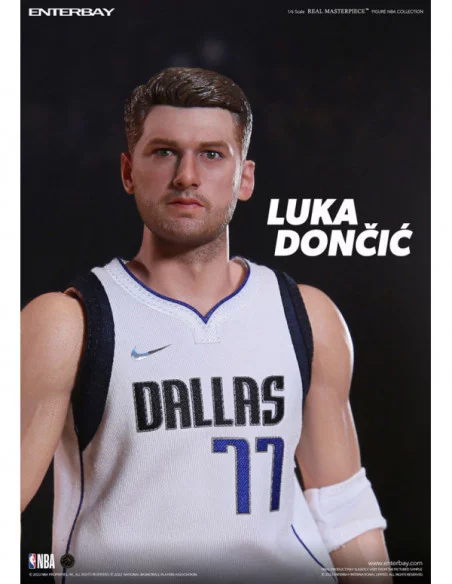 NBA Collection Figura Real Masterpiece 1/6 Luka Doncic 30 cm