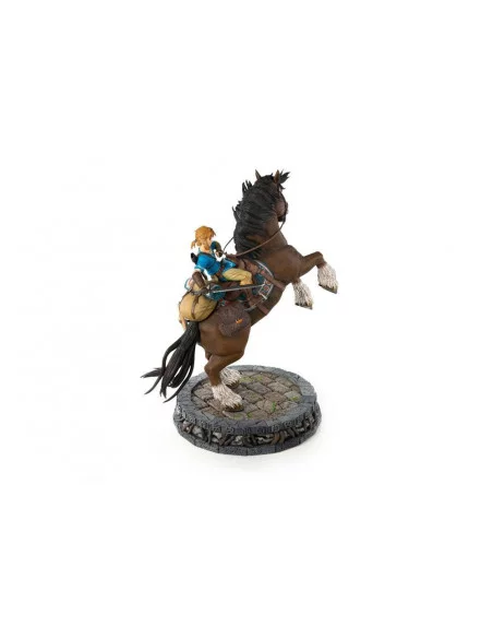 The Legend of Zelda Breath of the Wild Estatua Link on Horseback 56 cm