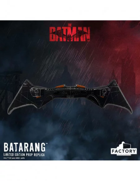 The Batman Réplica 1/1 Batarang Limited Edition 36 cm