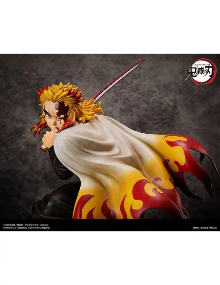 Demon Slayer: Kimetsu no Yaiba Estatua 1/4 Kyojuro Rengoku 42 cm