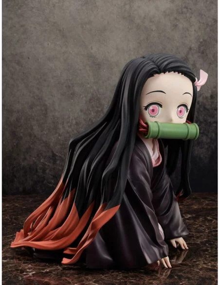 Demon Slayer: Kimetsu no Yaiba Estatua Big Size Nezuko in a Box 44 cm