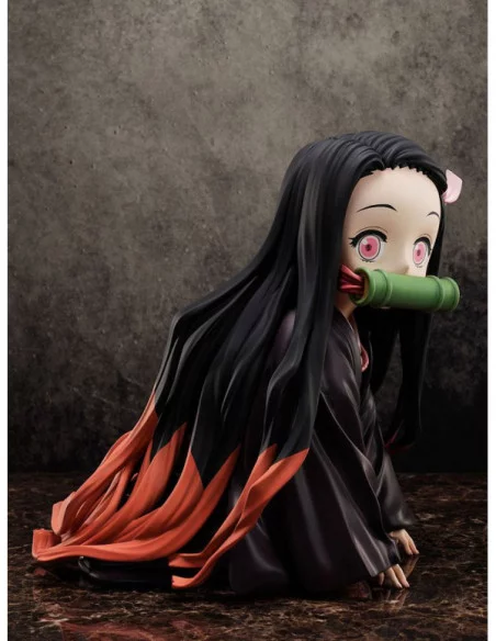 Demon Slayer: Kimetsu no Yaiba Estatua Big Size Nezuko in a Box 44 cm