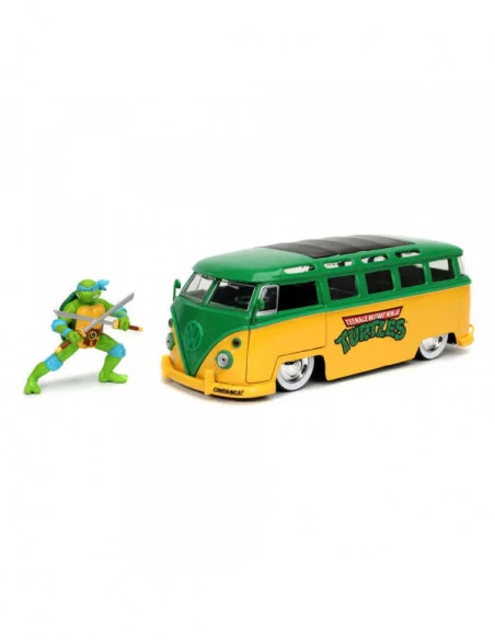 Teenage Mutant Ninja Turtles Vehículo 1/24 Hollywood Rides 1962 VW Bus con Leonardo Figura