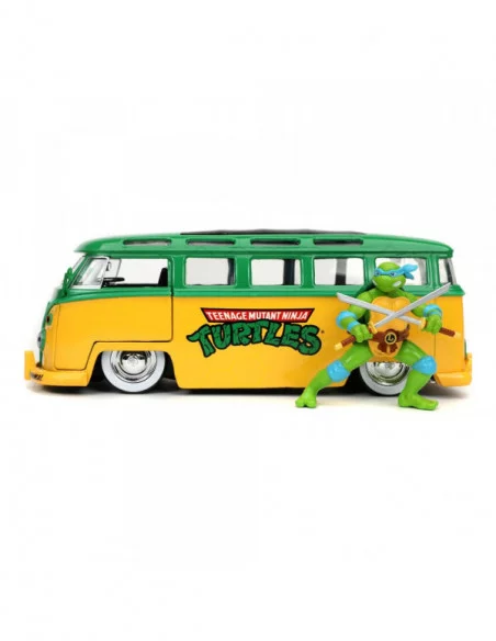 Teenage Mutant Ninja Turtles Vehículo 1/24 Hollywood Rides 1962 VW Bus con Leonardo Figura