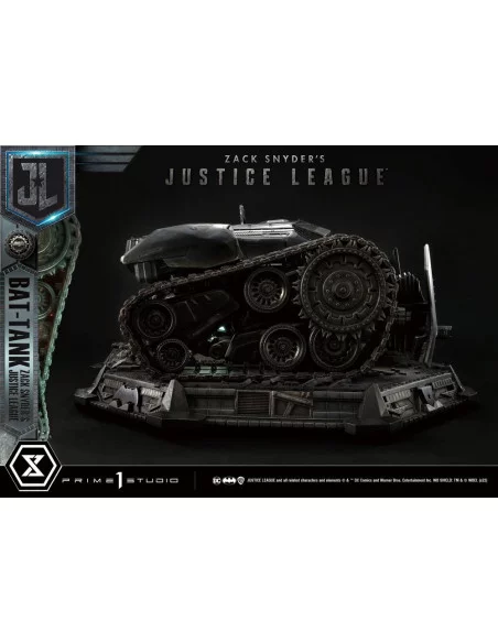 Zack Snyder's Justice League Diorama Museum Masterline Bat-Tank 36 cm