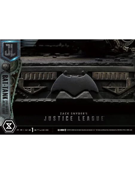 Zack Snyder's Justice League Diorama Museum Masterline Bat-Tank 36 cm