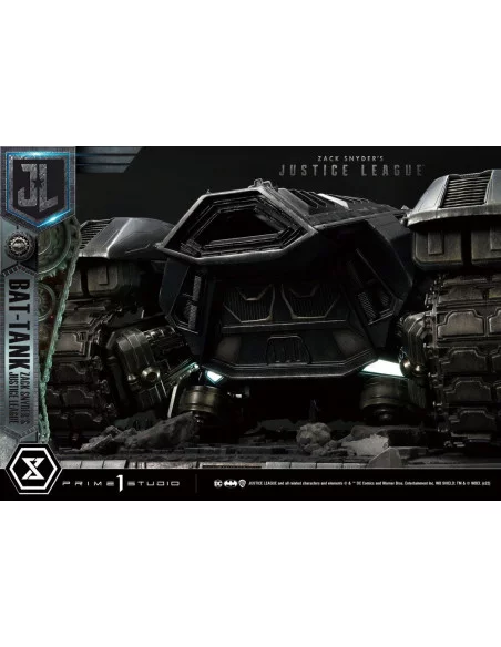 Zack Snyder's Justice League Diorama Museum Masterline Bat-Tank 36 cm