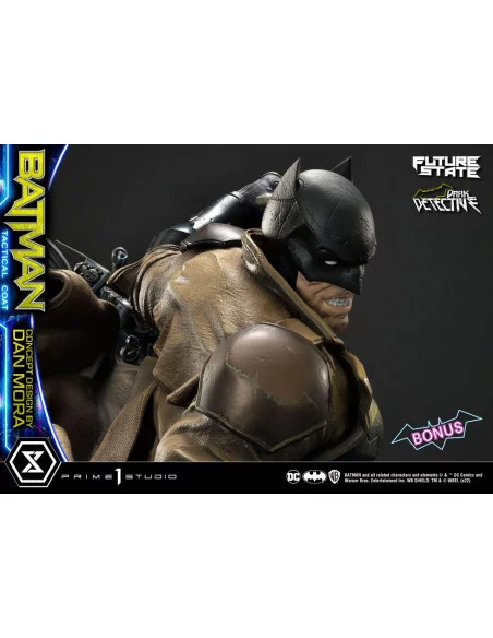 DC Comics Estatua 1/4 Batman Dark Detective Tactical Coat Concept Design by Dan Mora Deluxe Bonus Version 59 cm