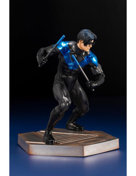 es::DC Comics Estatua ARTFX Teen Titans Series 1/6 Nightwing 25 cm