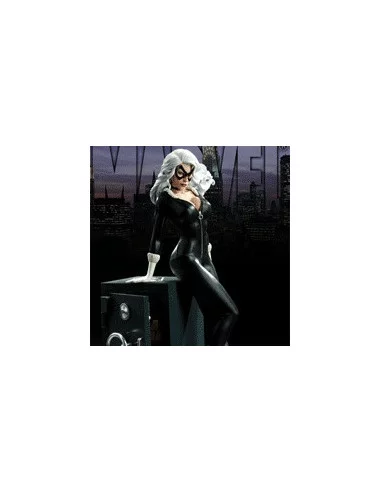 es::Black Cat Premium Format Figure. Estatua Marvel