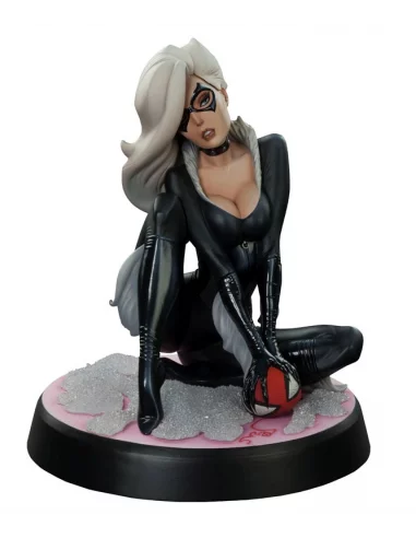 Marvel Comiquette: Black Cat Spiderman Collection-10